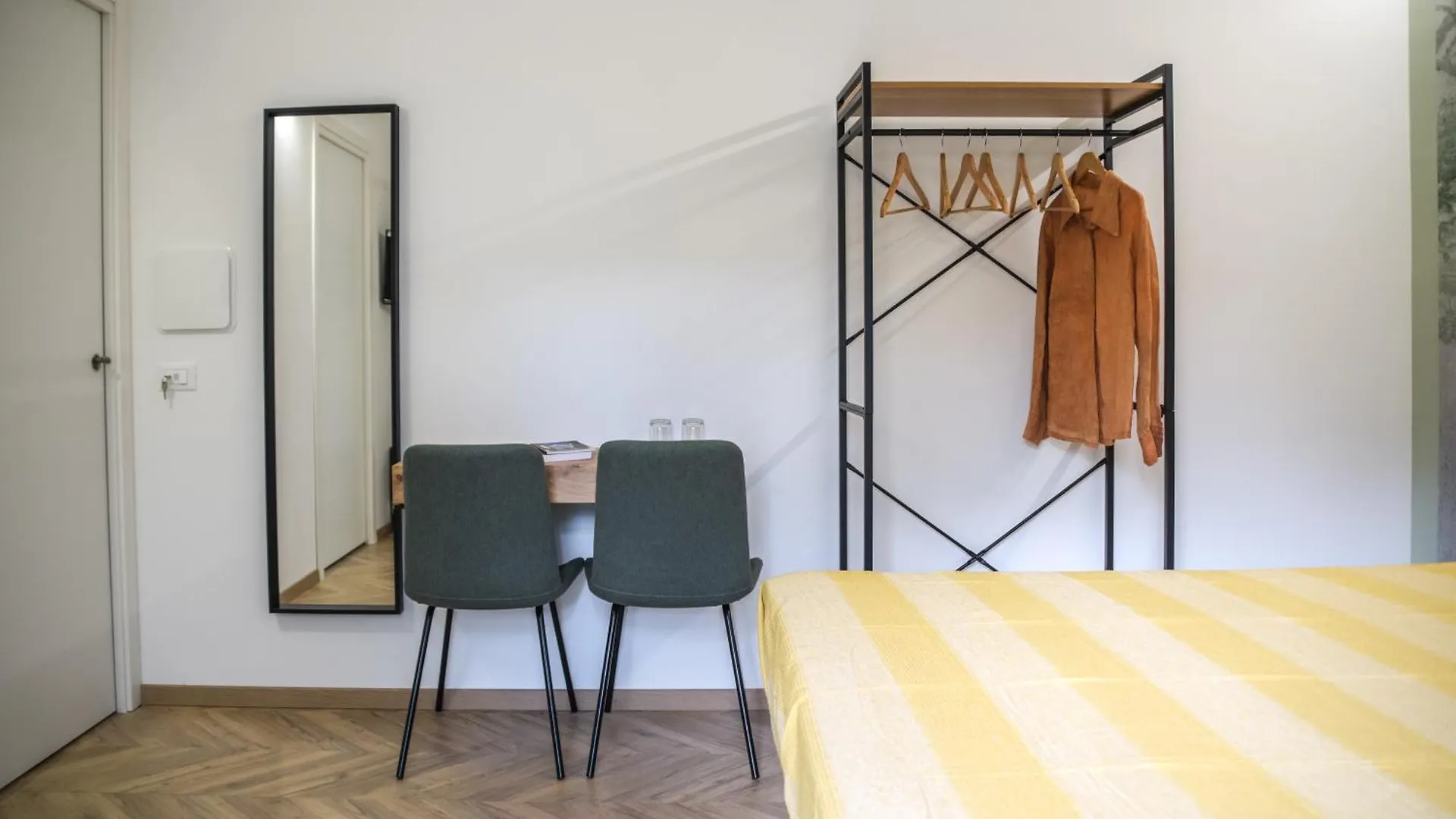 Politeama Crystal Rooms Palermo Guest house